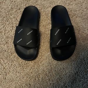 Balenciaga Beach Slide Sandals size 37 black with logo